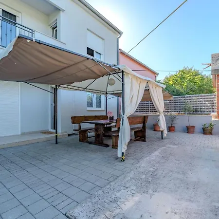 Apartamento Donata Zadar