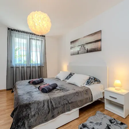 Donata Apartamento Zadar