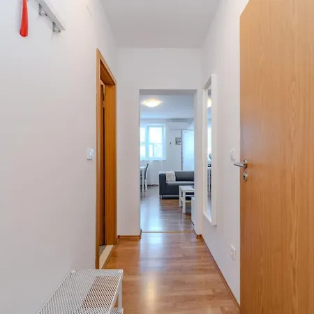 Donata Appartement *